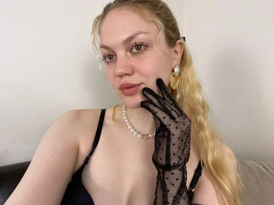 kiss kiss od juicegirl3408  snímek