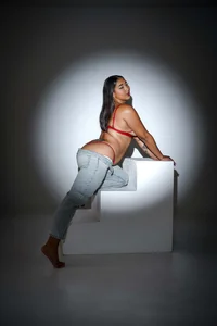 melanieecox sexy red รูป  2