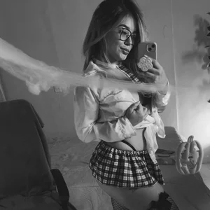 Xxx_Amy Public Immagine 