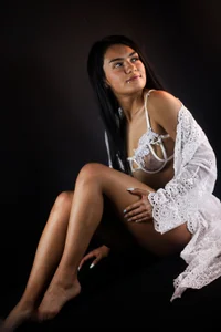 atilanadiaz7 Black and white Pic 3