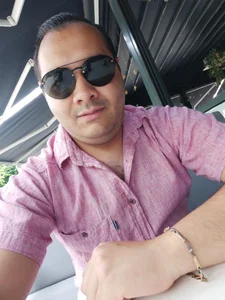 MIsterCock24 Eu টি ছবি