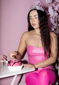 Leri_Star it’s my birthday 🍾 Billede 3