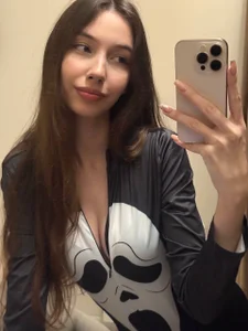 Luxessia A Little Halloween Treat 🎃 зображення 4