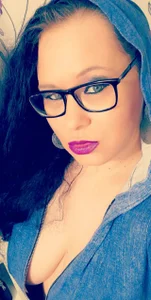 DivyneNatasha kissss Pic 3