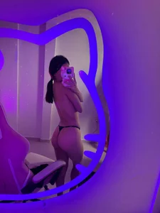 violetapetites my hot ass Pic