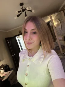 Olivia_Clairs Public Poză 7