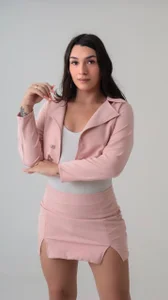 Businesswoman 💓 de Camila_Coxx  2 Imagens