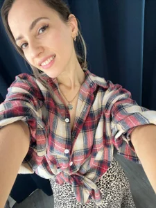 amelia_meili I'm so different^^ Pic 5
