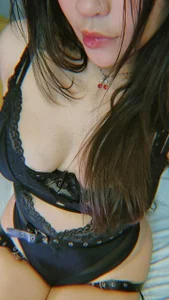 “Admit something… you’re already under my spell 👑🔥” od KimDevinne  5 snímek