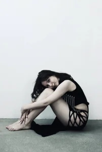 WhitneySimon Professional photo shoot зображення