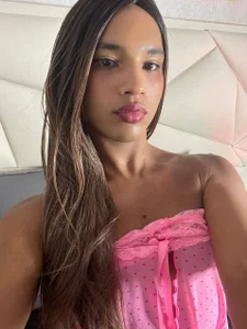 Public de KataleyaVelvet  6 Imagens