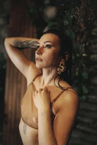 Ishtar_Divine Public Foto 6