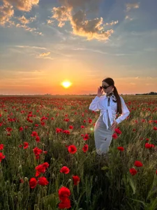 Undertheskin Public . fénykép