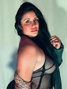 Dana_Jeins Hot zone 🔥 Foto