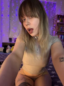 s1lvercherub 𝒿𝓊𝓈𝓉 𝐼'𝓂 𝒷𝑒𝒶𝓊𝓉𝒾𝒻𝓊𝓁 (* ^ ω ^) Billede 2