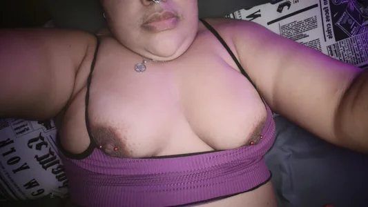 Pierced Nipples. ❤️ de xlatinastar  2 Imagens