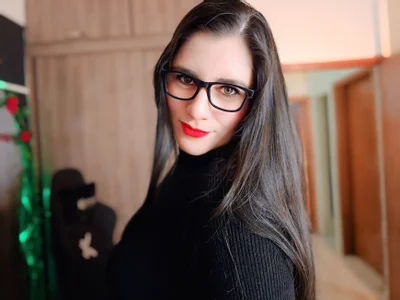 LUCYMILF_SEXY YOU SEXY MISTRESS⭐ Pic 5