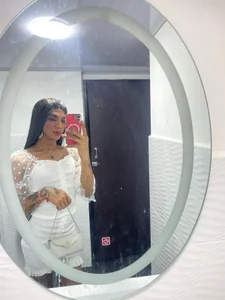 nickyminach_ Nicky  9টি ছবি