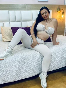 Zdjęcia jhasly_am Sexy Milf 🥵🔥:  4