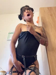 Liahdiaz_ Little miss trouble in black 🖤😈 Poză 9