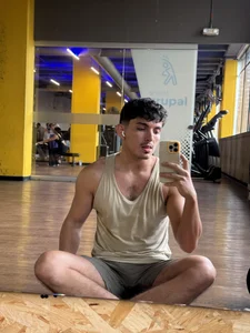 Me de simoon_01  2 Imagens