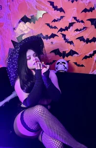 skyhotgirll Hallowen Pic 2