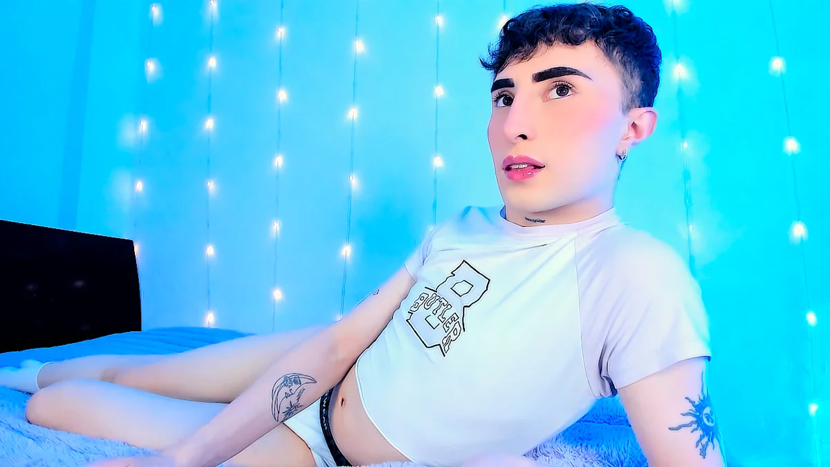 Foto em tendência de SebastianHilton 5491