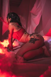 ZamabyCrucie kullanıcısının Red temptation albümü -  4 fotoğraf