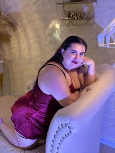 Ruby_BBWs XXX nøgenfoto 2