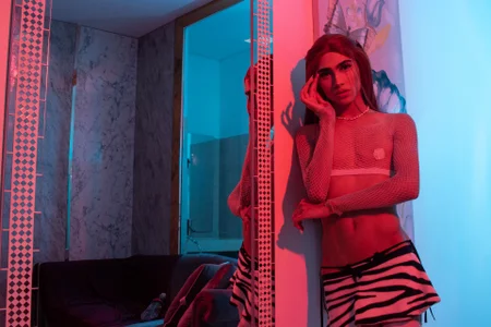 Sweetie_Kendall Public Pic 2