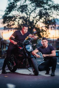 Public de AndyandFrank2 Foto 6