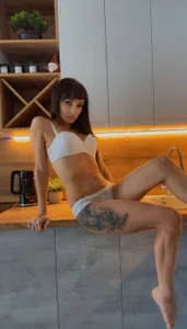 Clima_muse I'm here for you Pic