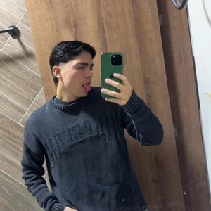 Public de Samu__Hott21  7 Imagens