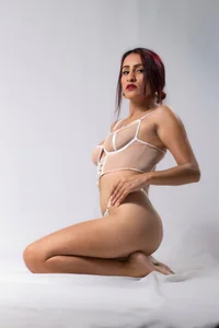 CharlotteDupontt Public 사진 3