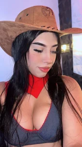 nickky__ Cowgirl 🐴 Pic