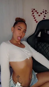 MalloryKim's Shorts Sex Photo 2