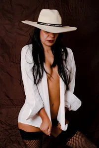sofia_anderson_ kullanıcısının mature sexy albümü -  3 fotoğraf
