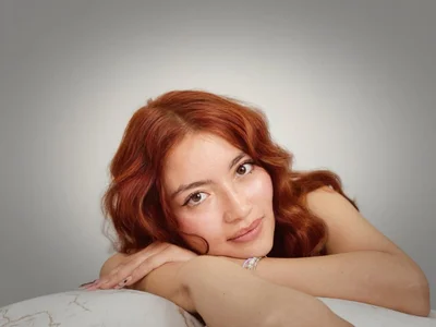 Kloe_Candy1 red for you Pic 3