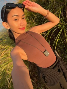 filipina_bae THE MOUNTAINS Pic 3