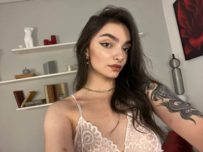 Morena_Dolceのnew white underwearの 4枚の写真