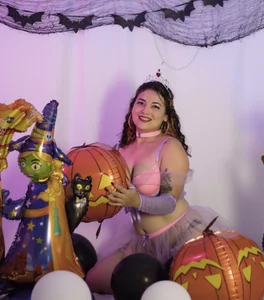 eva_rosse69: Sexy princess 🎃👑 ( 6 фото)