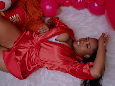 HellenJohanssonVALENTINE'S DAY 2023 Bild 6