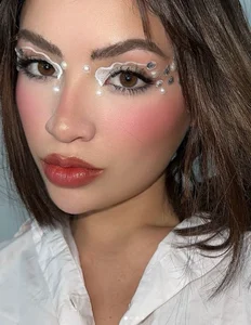 fantasies_ Public Pic