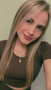Hailey_Parker Public Kuva 5