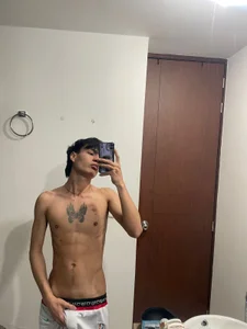 axel_milo_kairo_and_noa KAIRO🥵🤭 Pic 3