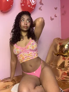 PrettyTiana_ 🩷 Hình 2