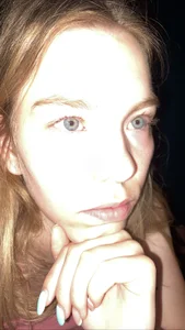 KinsleyHottieJust ur cute Margo but not every time) Bild 3