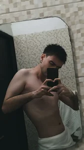 IAmDucu Me 😈 Foto 9