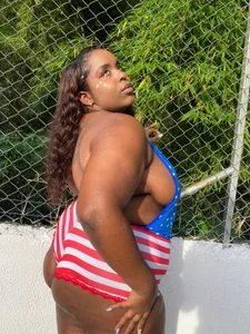 Rebeka_spencer happy 4th of july Immagine  6