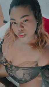 ebonny_suggarmommy1 MILF SEXY Poză 2